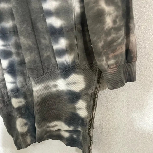 Young fabulous and broke mini zip, turtle neck, tie-dye, long sleeve dress SzM - Picture 10 of 16